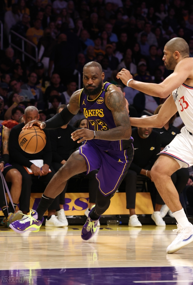 关于詹姆斯再砍+大胜快船连追三场的信息 关于詹姆斯再砍+大胜快船连追三场的信息