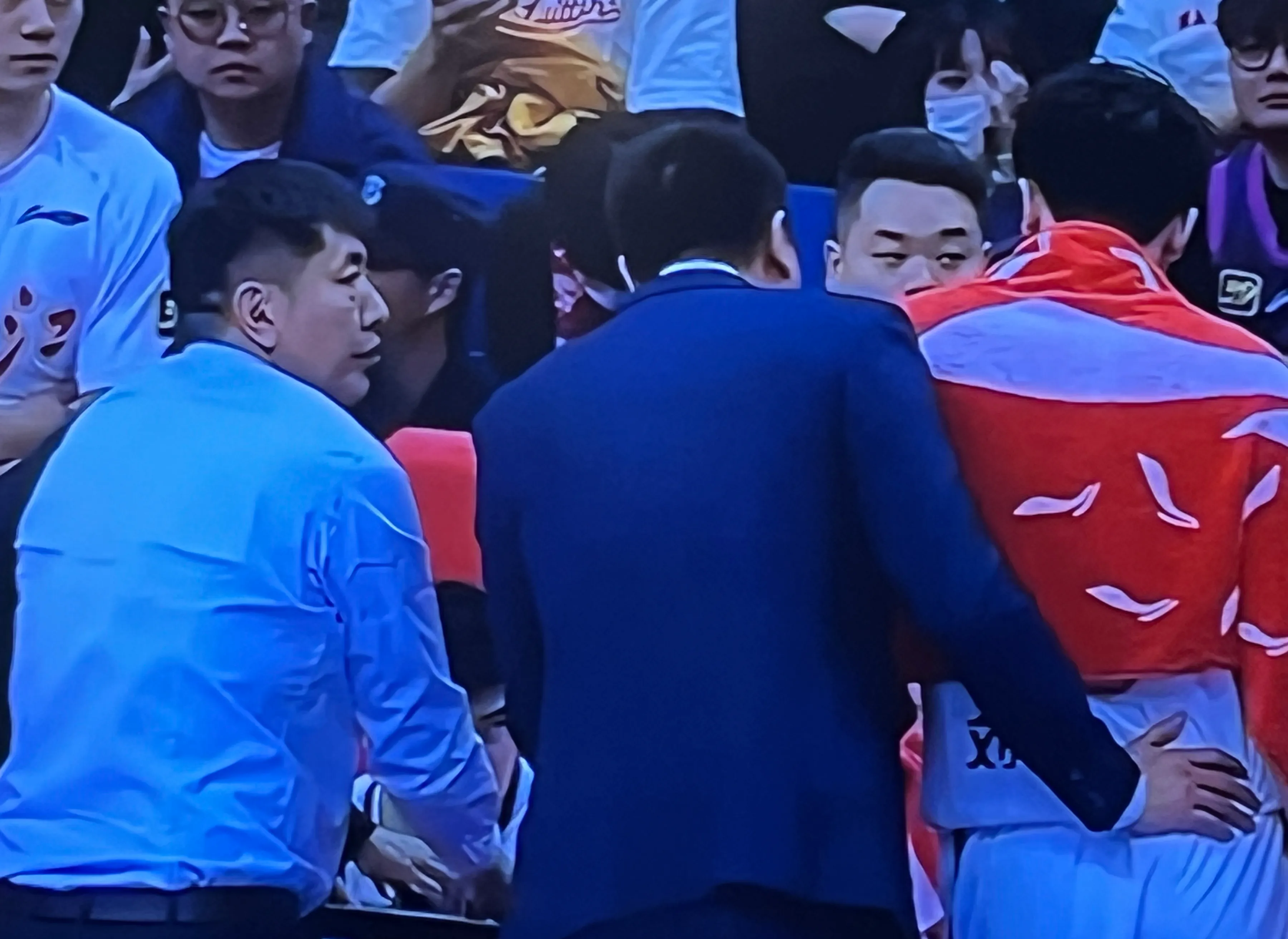 九游入口-包含浙江男篮在季后赛中取得胜利，晋级下一轮的词条