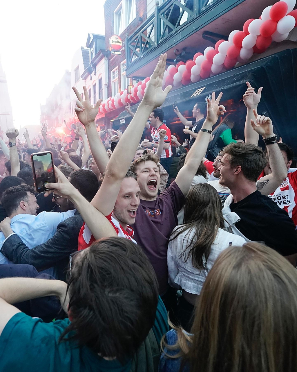 九游登录-世界各地球迷聚焦海外篮球盛事的简单介绍