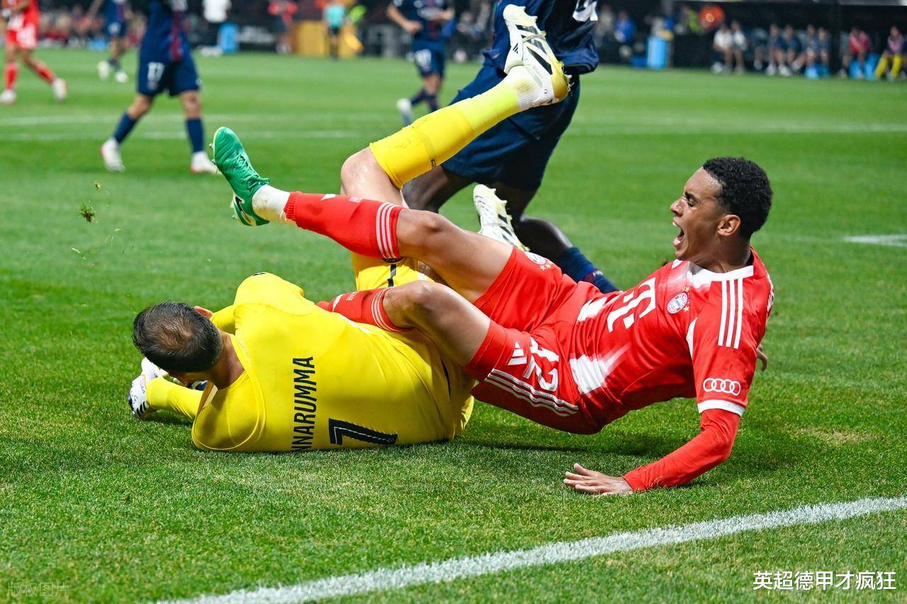 帕尔马后卫连续失误导致失球，球队防守问题尴尬的简单介绍